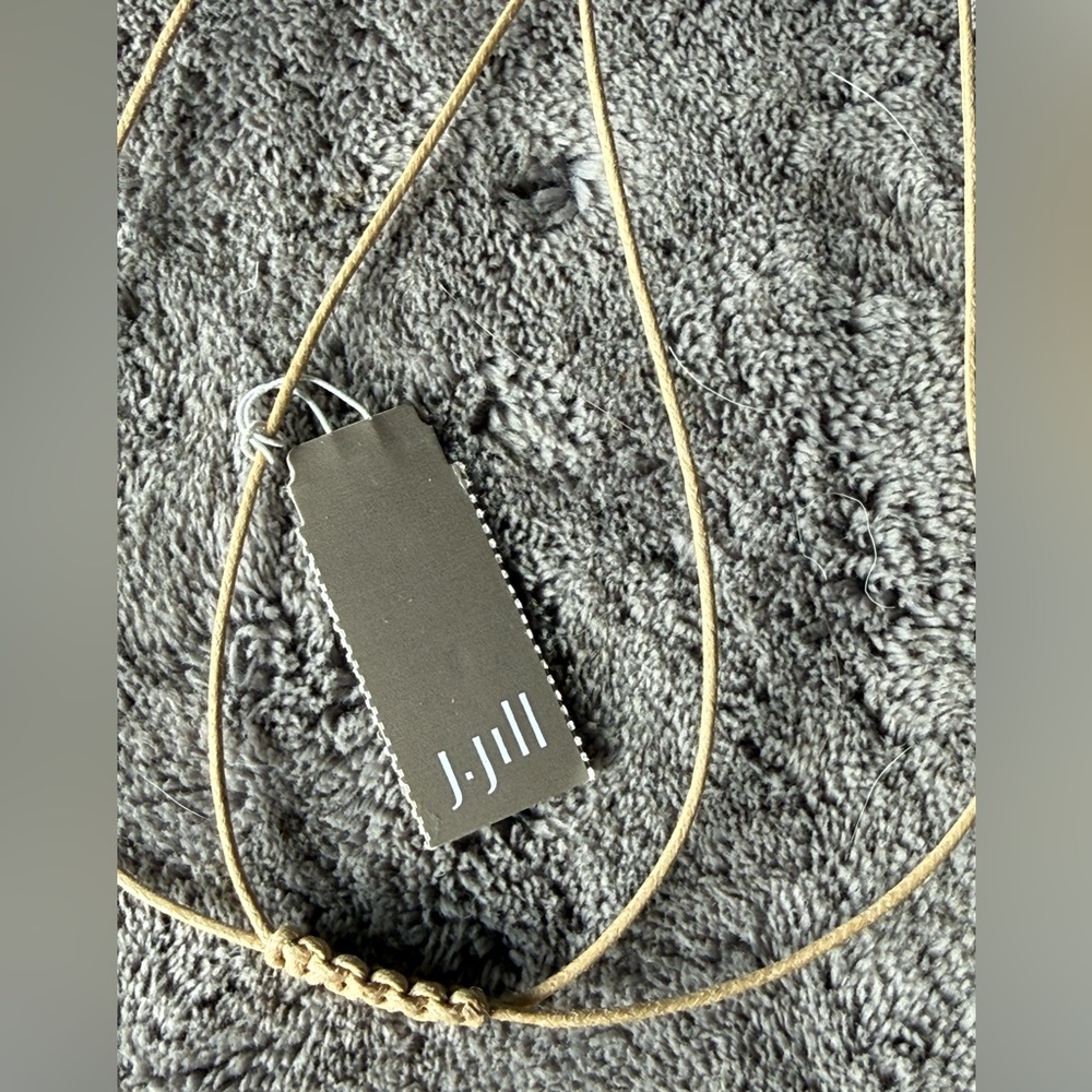 NWT J. Jill necklace. 2” cutout, tan string with goldtone/silvertone beads, adj - Picture 3 of 11